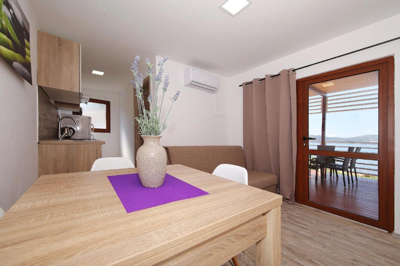 Mobile Home Plumeria 1 Biograd Na Moru Exteriér fotografie